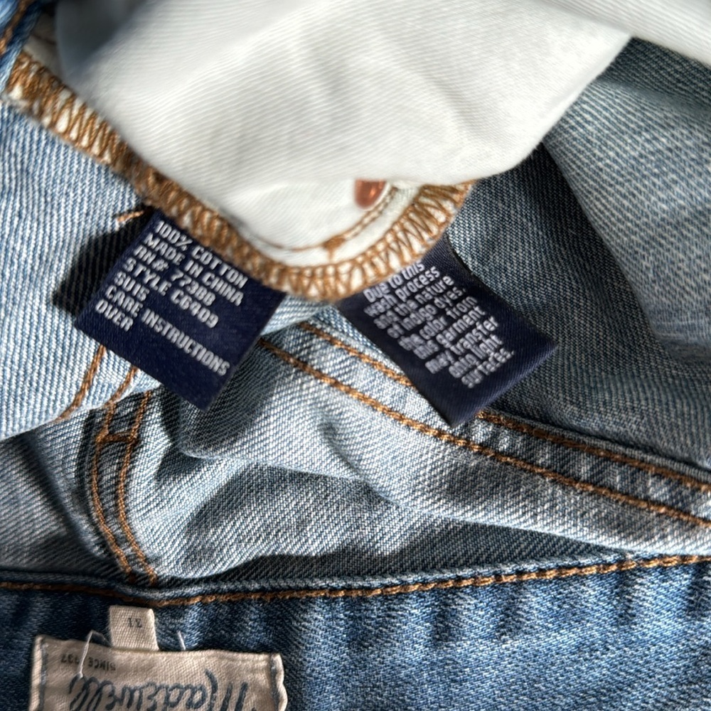 Madewell Denim Short - Picture 7 of 7